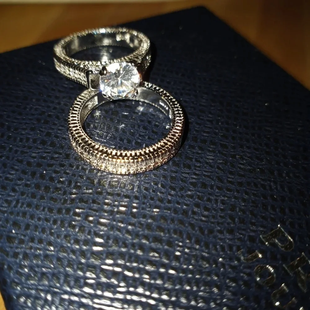 NEW Diamond‎ Simulant Engagement Band Ring Set